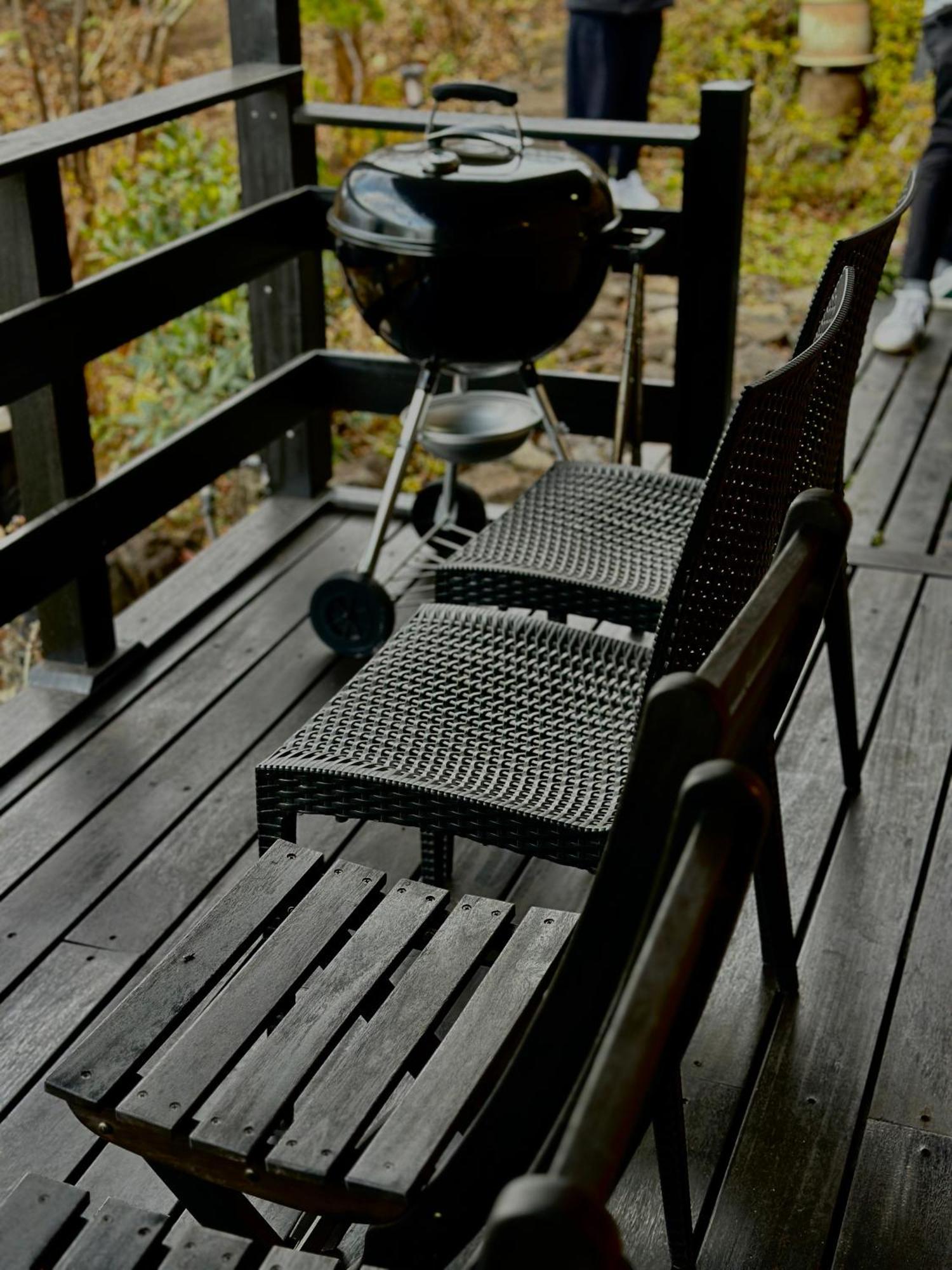 伊豆高原 温泉付別荘 Isana Mountain Villa Futo Exteriör bild