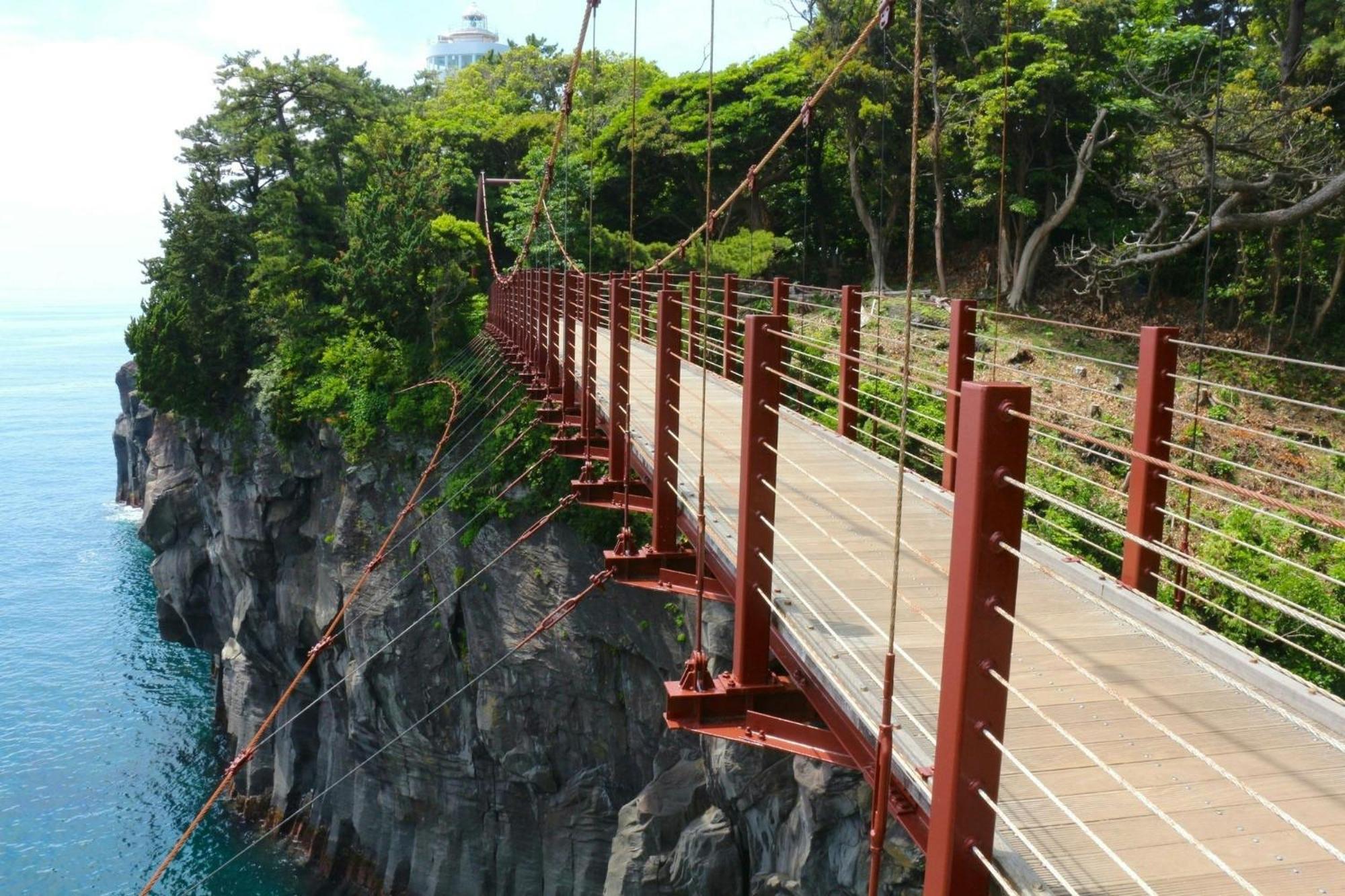 伊豆高原 温泉付別荘 Isana Mountain Villa Futo Exteriör bild